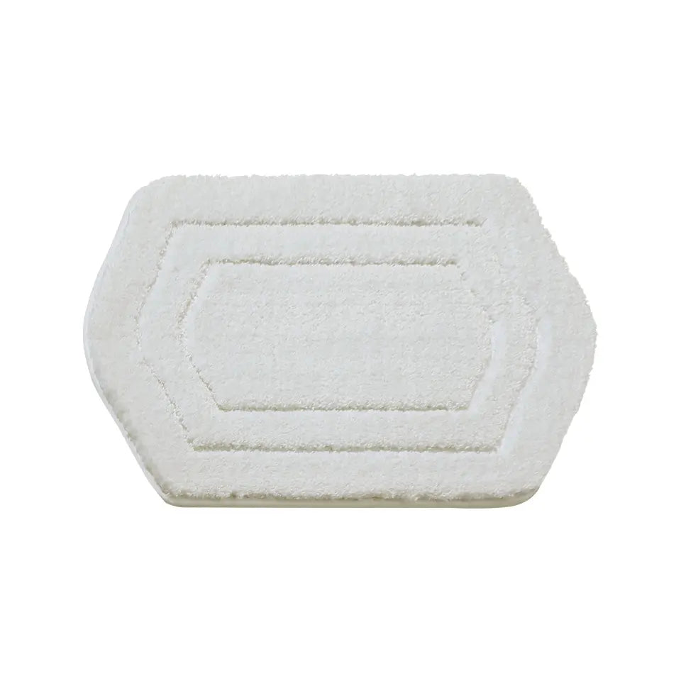 20x32 White Oval Fluffy Bath Rug